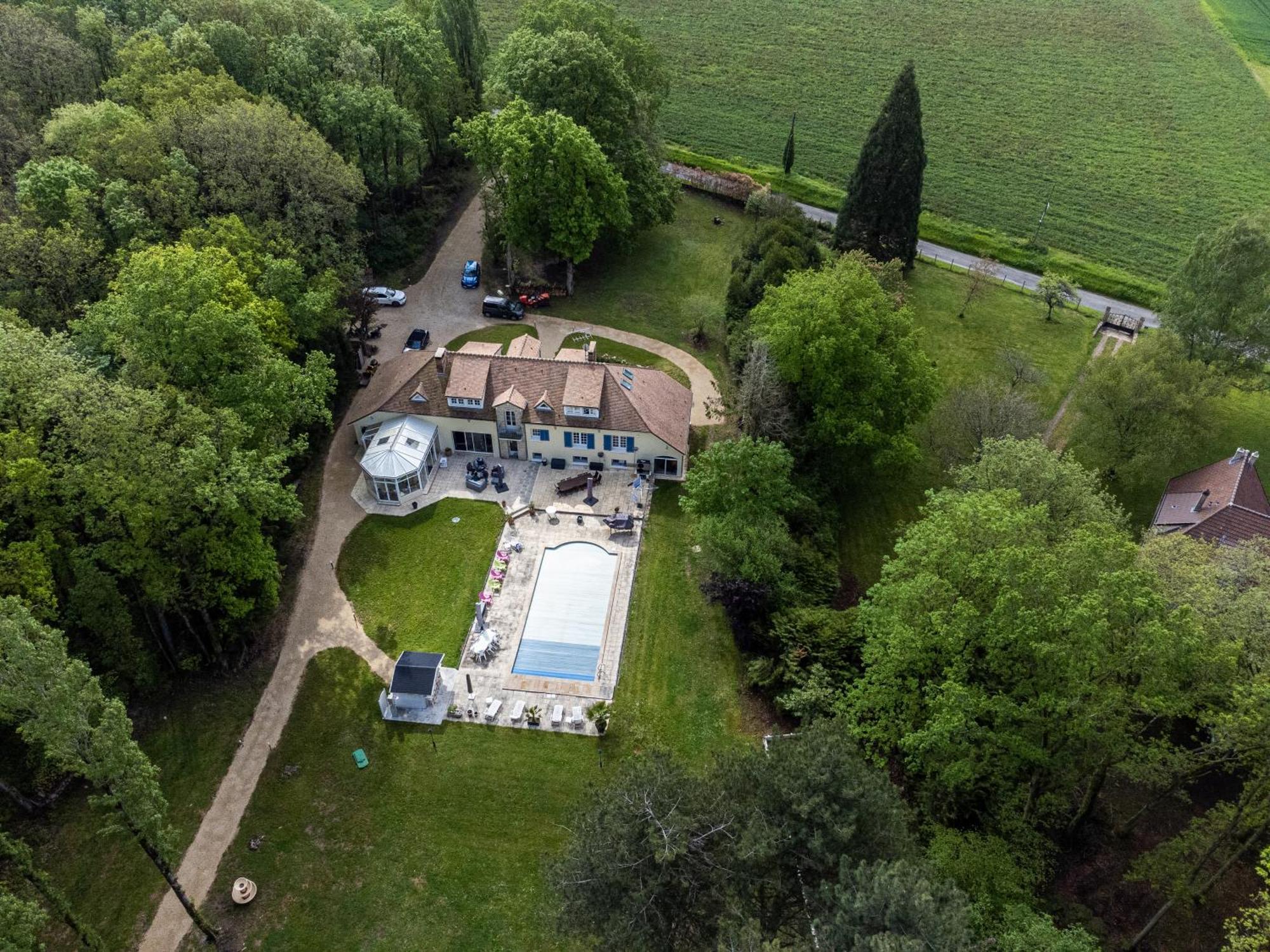 Le Clos Du Renard Sermaise  Kültér fotó